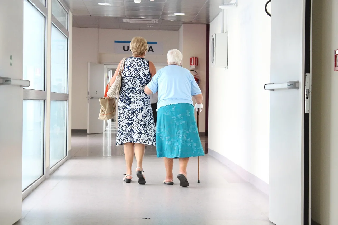 senior citizens, aisle, doctor, senior citizens, senior citizens, senior citizens, doctor, doctor, doctor, doctor, doctor. How to hire caregivers for a home care agency and check reliability