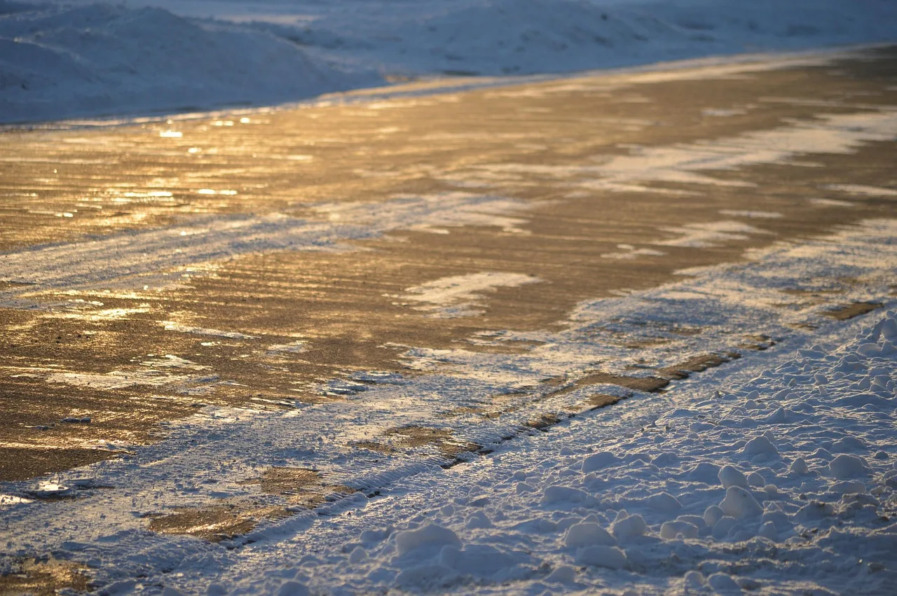 road, winter, plowed, driving, street, white, nature, snowy, season, ice, cold, snow, slippery, rural, highway, outdoor. Winter Scheduling Home Care Manitoba and Saskatchewan: Agency Practices